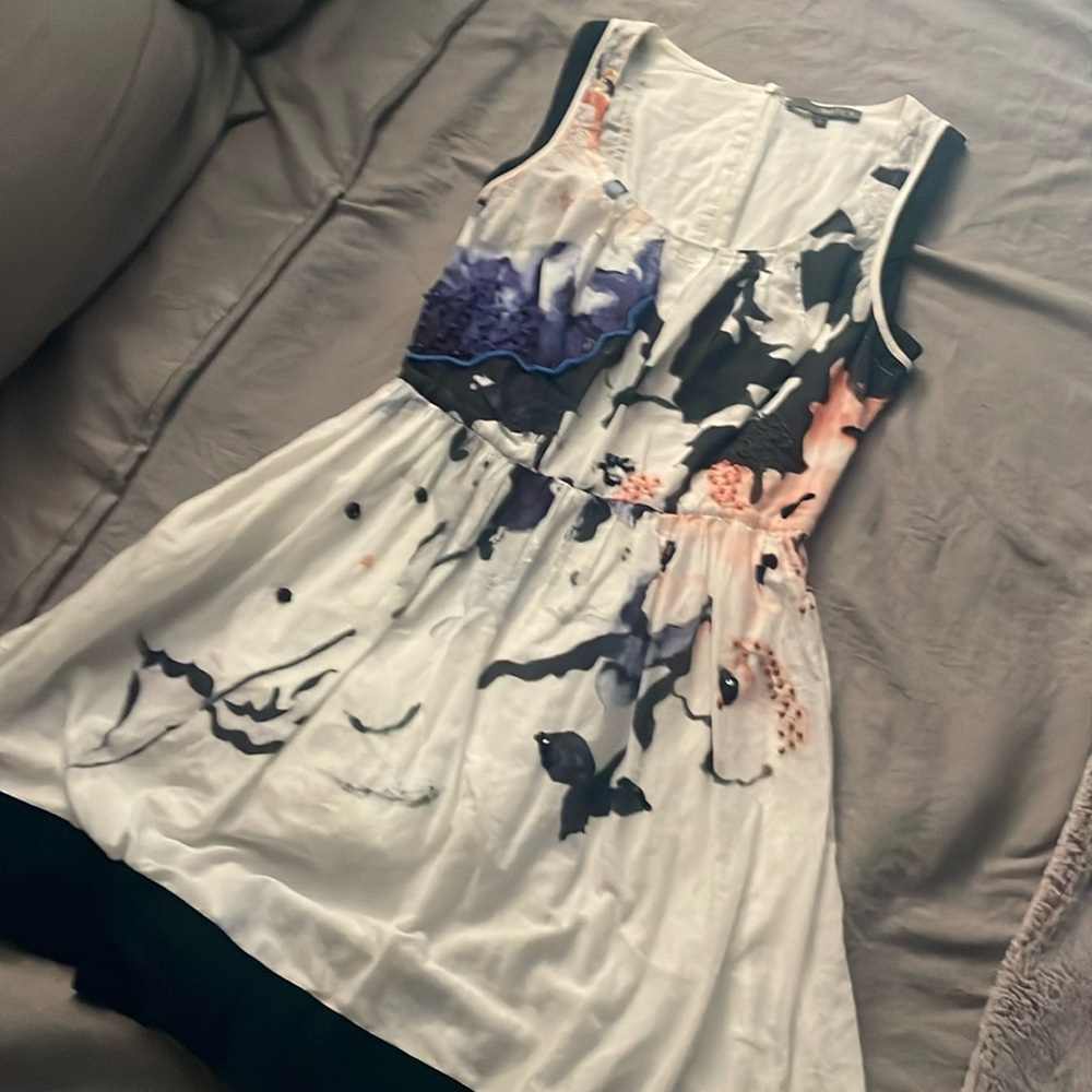 Cute chic dress